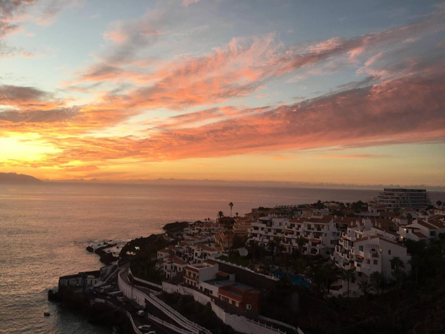 Ocean View Studio Apt By Dream Homes Tenerife Puerto de Santiago  Exterior foto